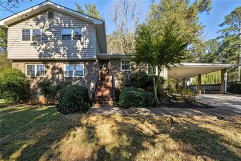 1314 Elk Ter SW, Lilburn, GA 30047
