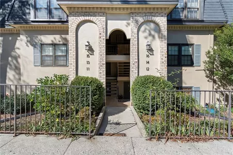 13 Chaumont Sq NW, Atlanta, GA 30327