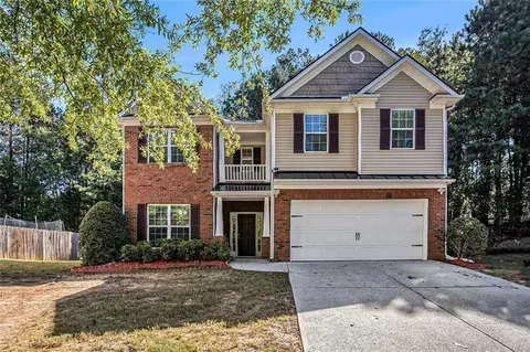 598 Austin Creek Dr, Sugar Hill, GA 30518