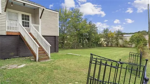 Exterior - 611 Monroe St, Macon, GA 31201 photo 2 of 3