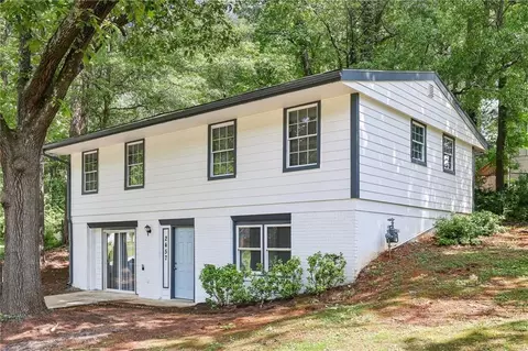 2457 Shiloh Dr, Decatur, GA 30034