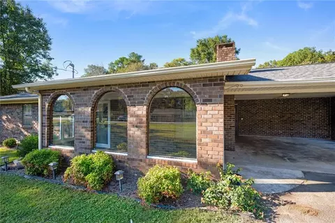 Exterior - 249 Davis Dr, Calhoun, GA 30701 photo 7 of 8