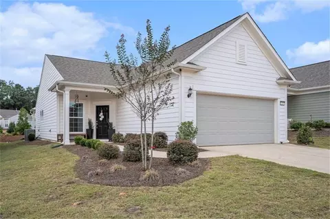 Exterior - 124 Ohoopee Dr, Griffin, GA 30223 photo 4 of 7