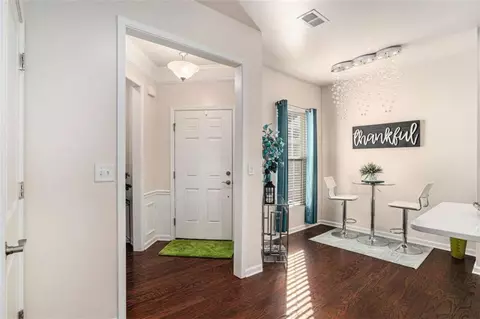 Entry Way - 124 Ohoopee Dr, Griffin, GA 30223 photo 3 of 3