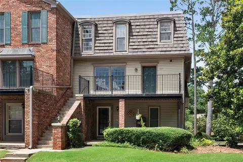 3091 Colonial Way #J3, Atlanta, GA 30341