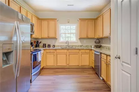 Kitchen - 933 Fincher Rd, Covington, GA 30016 photo 1 of 3