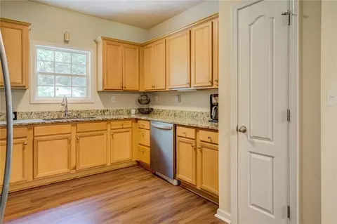 Kitchen - 933 Fincher Rd, Covington, GA 30016 photo 2 of 3