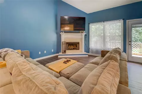 Living - 933 Fincher Rd, Covington, GA 30016 photo 4 of 4