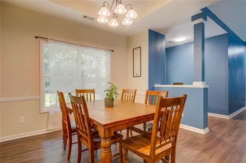 Dining - 933 Fincher Rd, Covington, GA 30016 photo 2 of 3