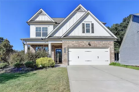 329 Winterset Cir, Hoschton, GA 30548