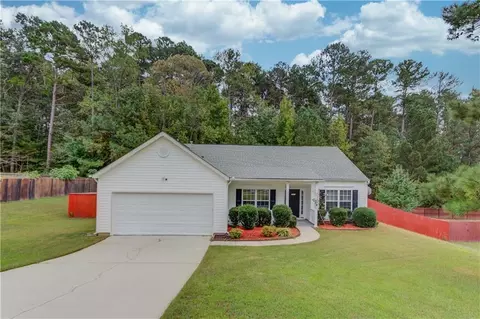 2221 Baker Carter Dr, Loganville, GA 30052