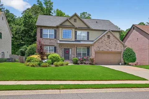 1755 Dawn Valley Trl, Cumming, GA 30040