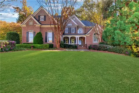 926 Kinghorn Dr NW, Kennesaw, GA 30152
