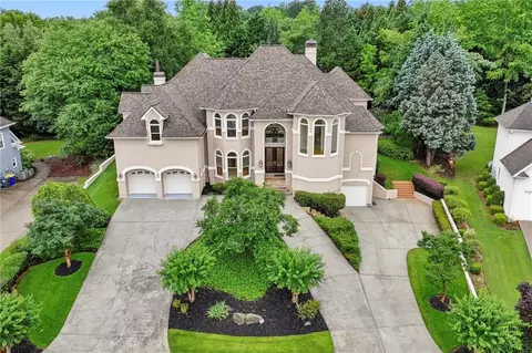 2503 Regency Lake Dr, Marietta, GA 30062