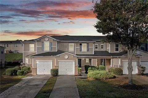 536 Rendezvous Rd, Acworth, GA 30102