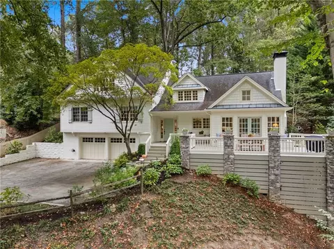 2772 Mornington Dr NW, Atlanta, GA 30327