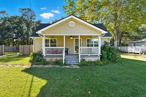 318 N Dogwood St N, Villa Rica, GA 30180