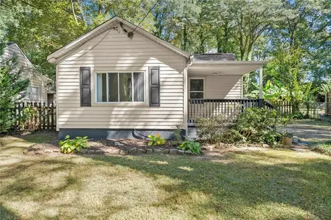 701 Milton St, Scottdale, GA 30079