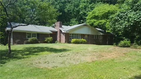 1256 E Piedmont Rd, Marietta, GA 30062