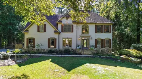 4298 Oakvale Ln NW, Kennesaw, GA 30152