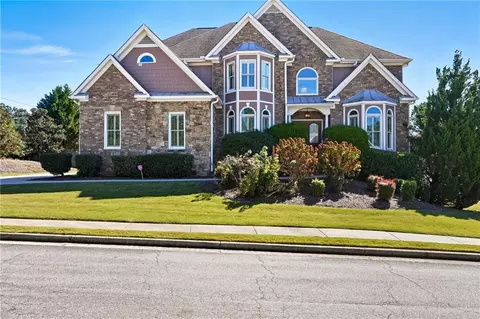 3003 Lawson Dr, Marietta, GA 30064