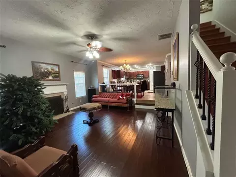 Living - 514 Pernell Dr, Hampton, GA 30228 photo 2 of 4