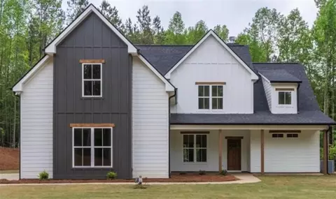 158 Foggy Bottom Dr, Carrollton, GA 30116