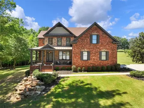 70 Baker Pond Ct, Jefferson, GA 30549