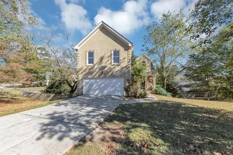 1635 Montrachet Dr, Lawrenceville, GA 30043