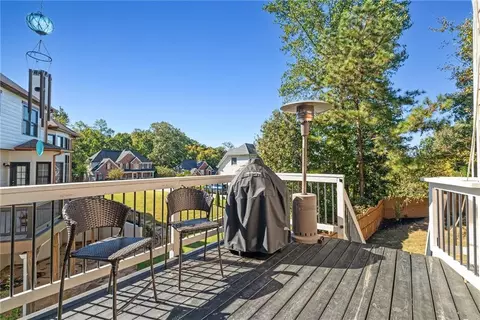 780 Sentry Ridge Xing, Suwanee, GA 30024 photo 10