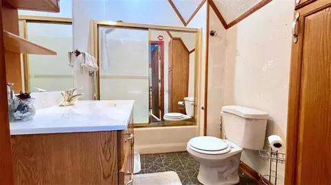 Bath - 6 River St SW, Cave Spring, GA 30124 photo 6 of 6