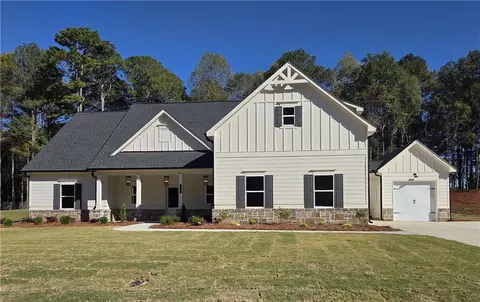 286 Meadows Dr, Bethlehem, GA 30620