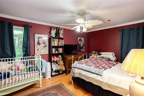 Bedroom - 8 Mount Sequoyah Rd, Jasper, GA 30143 photo 1 of 9