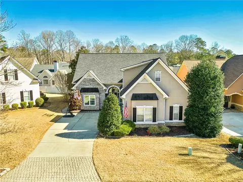 203 Lenox Dr, Peachtree City, GA 30269