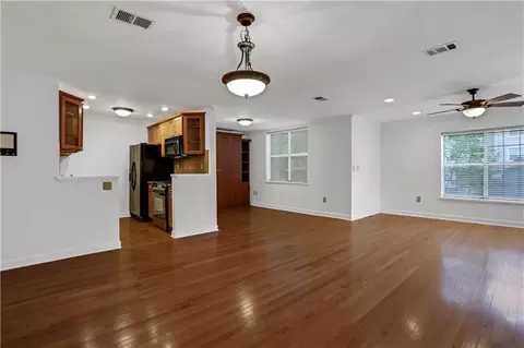 3655 Habersham Rd NE #254B, Atlanta, GA 30305