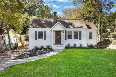 207 Walthall St NW, Marietta, GA 30064