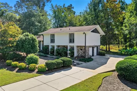 3572 High Green Dr, Marietta, GA 30068