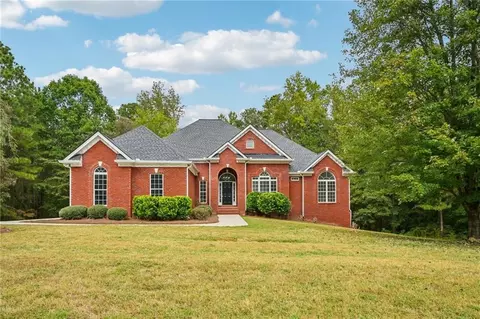 200 Clear Spring Ln, Oxford, GA 30054