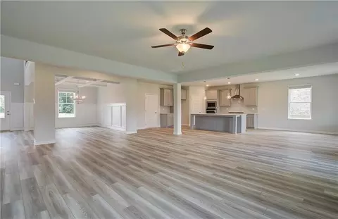 Living - 145 Compass Rd, Hampton, GA 30228 photo 3 of 7