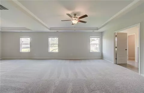 Living - 145 Compass Rd, Hampton, GA 30228 photo 6 of 7