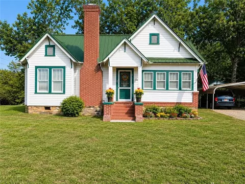 3414 Highway 411 NE, White, GA 30184