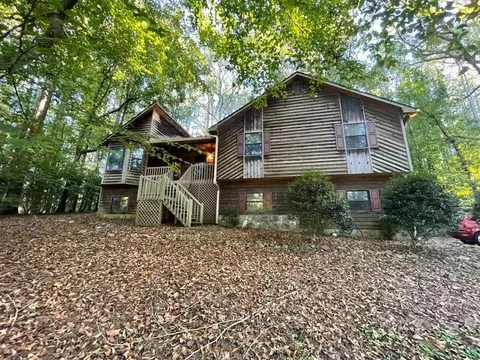 415 Sweetgum Dr, Woodstock, GA 30188