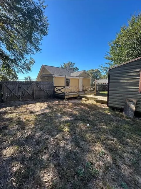 Exterior - 240 E 5th Ave, Winder, GA 30680 photo 8 of 8