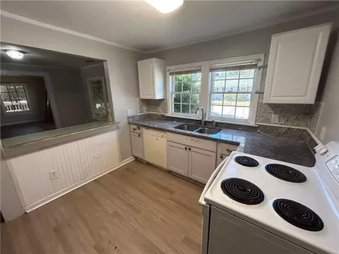Kitchen - 240 E 5th Ave, Winder, GA 30680 photo 3 of 4