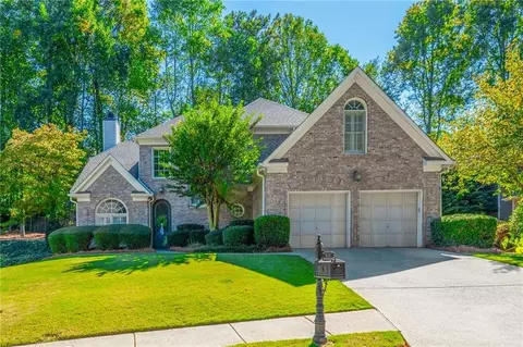 635 Park Creek Trce, Alpharetta, GA 30005