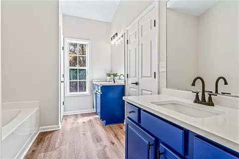 Bath - 50 Rosemoore Dr, Covington, GA 30014 photo 3 of 3