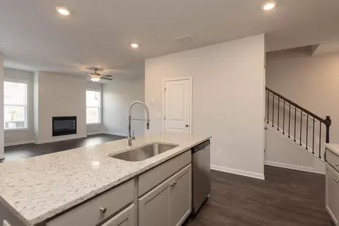 1116 Bartlett Trce, Suwanee, GA 30024 photo 8