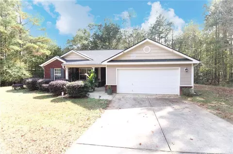 203 Pinewood Cir, Colbert, GA 30628
