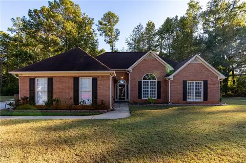 Exterior - 50 Lydia Ct, Covington, GA 30016 photo 2 of 5