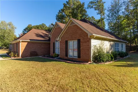 Exterior - 50 Lydia Ct, Covington, GA 30016 photo 3 of 5